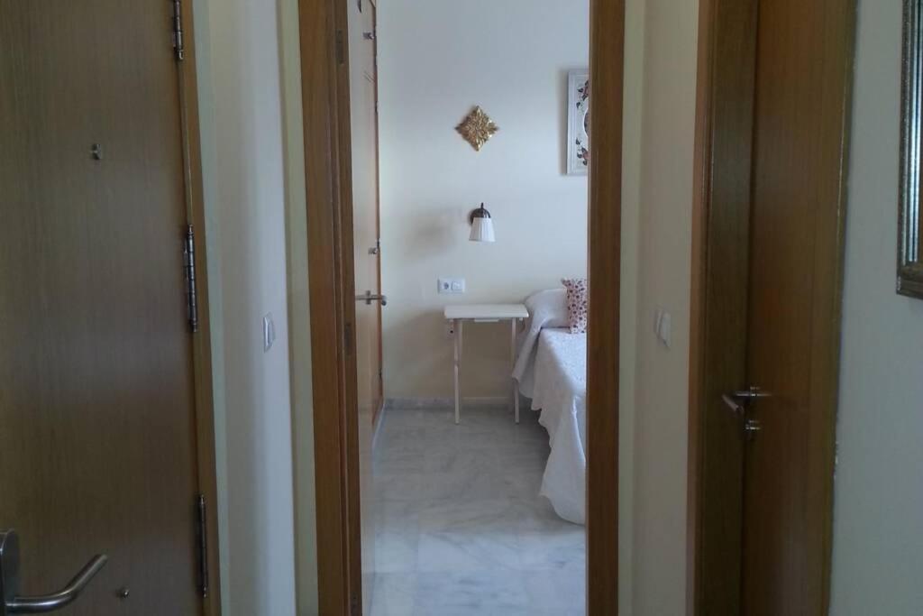 Alleanza, Puerta A Santa Cruz Seville Ngoại thất bức ảnh